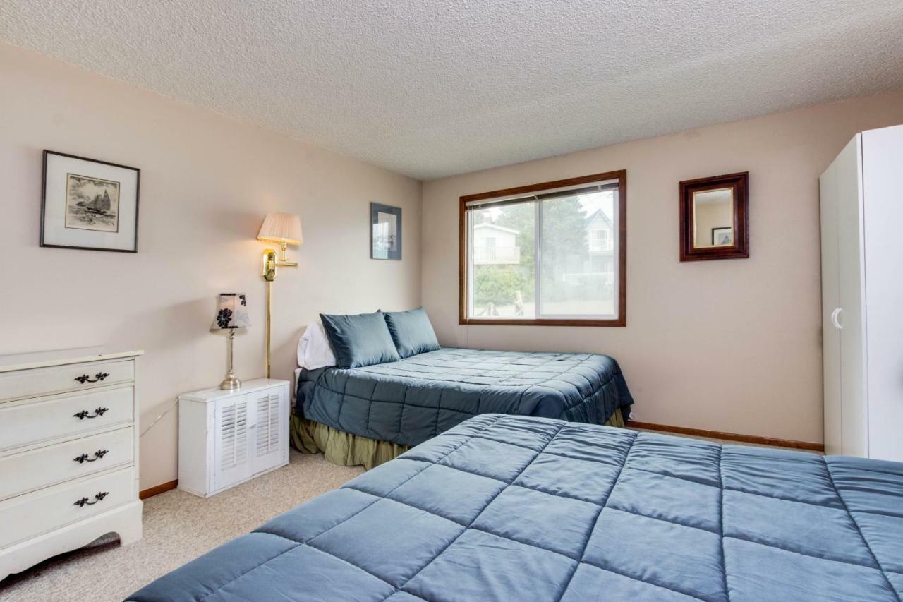 Boone Family Retreat Villa Lincoln Beach Екстериор снимка
